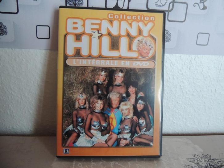 DVD - Benny Hill l'intégrale - volume 3 & 4, Cd's en Dvd's, Dvd's | Cabaret en Sketches, Ophalen