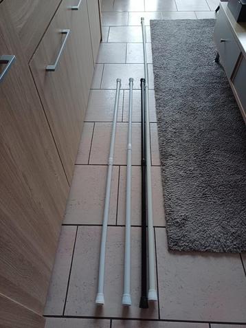 Set van 4 uitschuifbare hengels beschikbaar voor biedingen