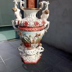 vase capodimonte, Antiquités & Art, Antiquités | Céramique & Poterie, Enlèvement
