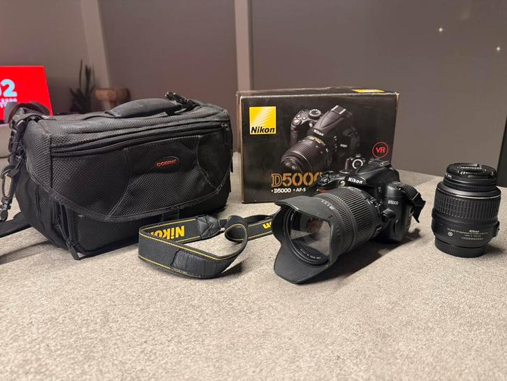 Nikon D5000 + AF-S DX NIKKOR 18-55mm, Audio, Tv en Foto, Fotocamera's Digitaal, Spiegelreflex, Nikon, Minder dan 4 keer, Ophalen