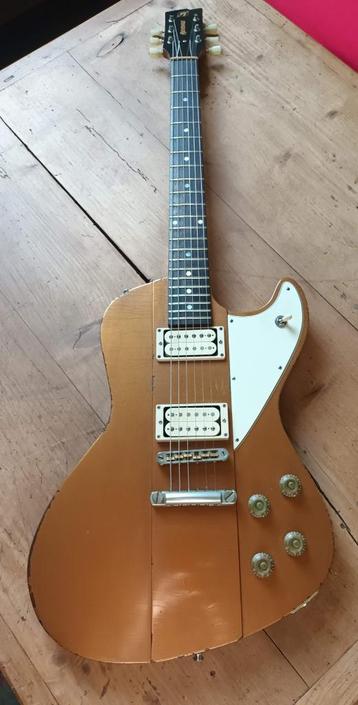 Rock N Roll Relics Revenge Custom shop beschikbaar voor biedingen
