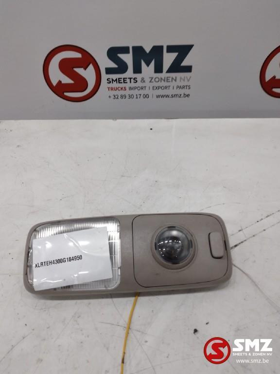 Occ binnenverlichting DAF XF 106 Euro 6 1872595, Auto-onderdelen, Vrachtwagen-onderdelen, DAF, Interieur en Bekleding, Gebruikt