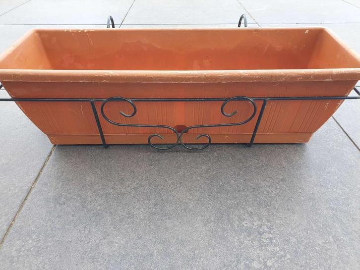 1x plastiek bloembak L59,5 x B20 x H 18cm + bloembakhouder, Tuin en Terras, Bloembakken en Plantenbakken, Binnen, Balkon, Ophalen of Verzenden