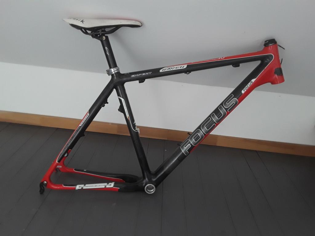 Cadre vtt carbone focus, Vélos & Vélomoteurs, Vélos | Vélos de course, Comme neuf, 26 pouces, Carbone, Enlèvement ou Envoi