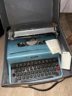 Olivetti schrijfmachine, Ophalen, Gebruikt