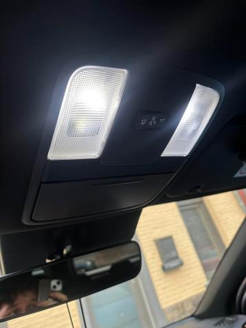 Intallation de vos leds pour vos véhicules  beschikbaar voor biedingen