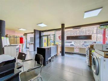 Immeuble à vendre à Binche, 2 chambres, 155 kWh/m²/jaar, 11035 kWh/jaar, 2 kamers, Vrijstaande woning