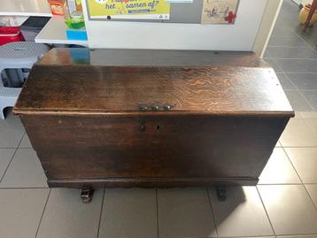 Houten koffer (kist) - vintage beschikbaar voor biedingen