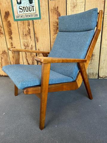Vintage fauteuil „Lotus” van Rob Parry. beschikbaar voor biedingen