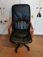 GRATIS kunstlederen bureaustoel met houten leuningen, Ophalen, Gebruikt, Bureaustoel