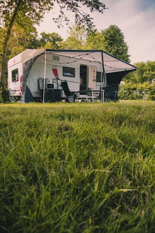 2017 BURSTNER premio 495tk, Caravans en Kamperen, Caravans, Particulier, tot en met 6, 1000 - 1250 kg, Treinzit, Bürstner, 2 aparte bedden