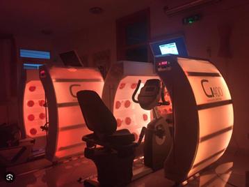 infraroodtunnel met Lemond ligfiets beschikbaar voor biedingen