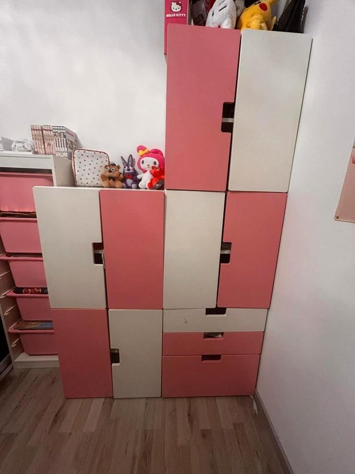 chambre à coucher IKEA enfant  rose et blanc, Maison & Meubles, Chambre à coucher | Chambres à coucher complètes, Comme neuf, Une personne