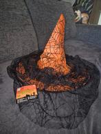 Heksen Halloween hoed, Ophalen