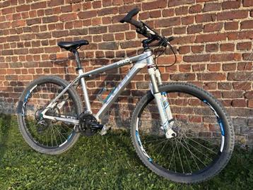 vtt cube LTD pro, VTT semi-rigide, Enlèvement, Utilisé, Autres marques