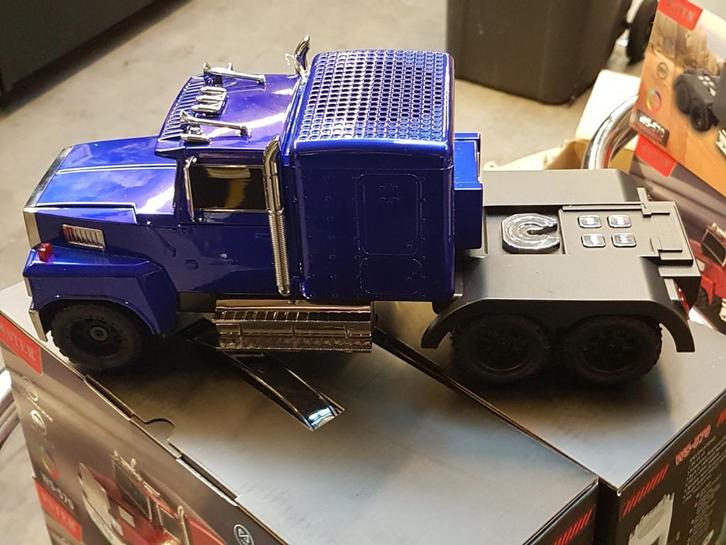 Truck radio /muziek / speaker NIEUW in doos, Verzamelen, Automaten | Overige, Nieuw, Ophalen
