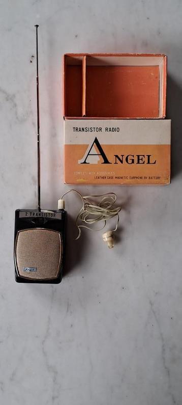 Vintage transistor radio ANGEL TR-25 beschikbaar voor biedingen