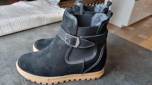 Laarzen Aigle 38 nieuw in de doos, Kleding | Dames, Schoenen, Nieuw, Lage of Enkellaarzen, Zwart, Verzenden