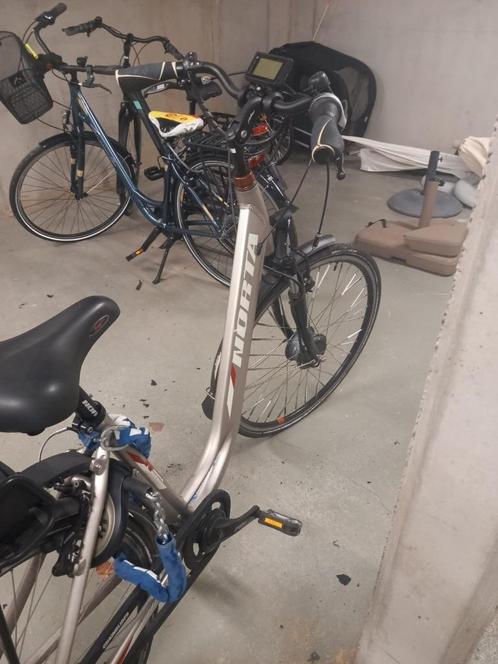 elektrische fiets, Fietsen en Brommers, Fietsen | Dames | Damesfietsen, Zo goed als nieuw, Overige merken, Versnellingen, 47 tot 50 cm