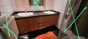 Onderkasten badkamer  beschikbaar voor biedingen