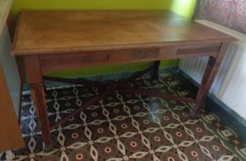 table en chêne beschikbaar voor biedingen