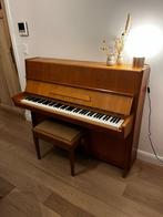 PETROF piano met pianobank, Muziek en Instrumenten, Piano's, Ophalen, Gebruikt, Bruin, Piano