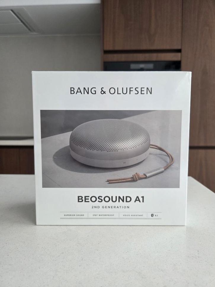 Bang & Olufsen Waterproof Bluetooth Speaker - Beosound A1, Audio, Tv en Foto, Luidsprekerboxen, Nieuw, Center speaker, Minder dan 60 watt