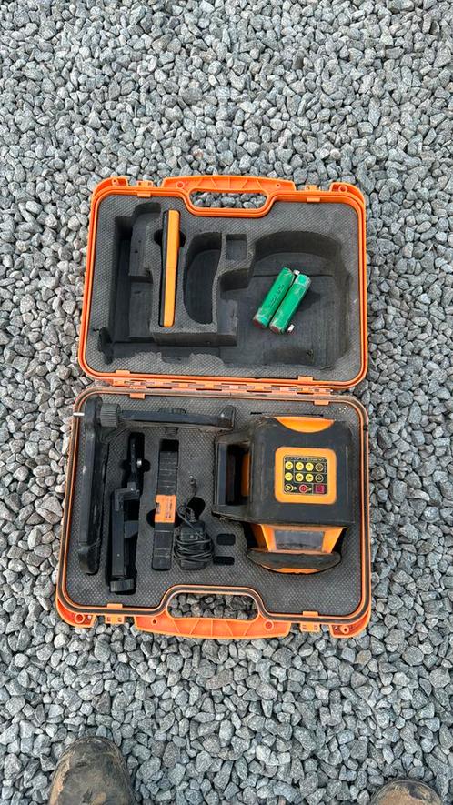 Laser QEO fennel flg 250, Doe-het-zelf en Bouw, Meetapparatuur, Gebruikt, Ophalen