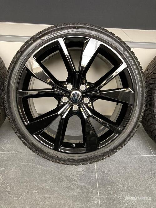 18” originele Volkswagen Polo ‘Misano’ velgen + winterbanden, Auto-onderdelen, Banden en Velgen, Banden en Velgen, Winterbanden