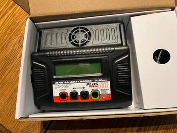 Lipo charger beschikbaar voor biedingen