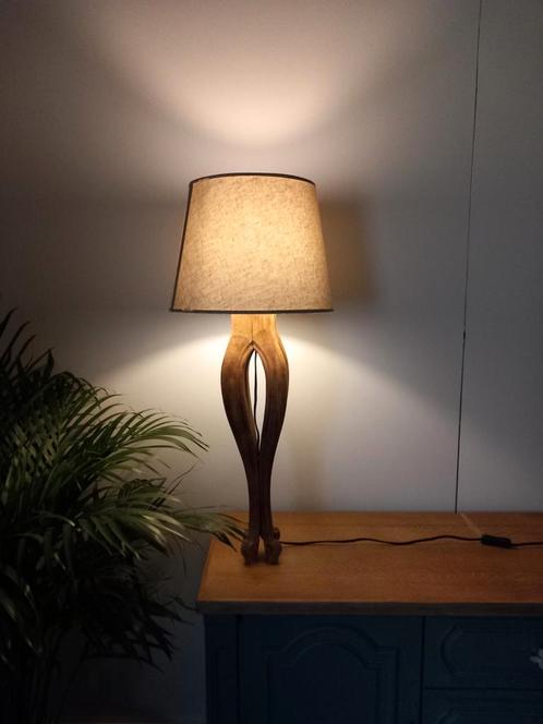 tafellamp gemaakt van eik, Huis en Inrichting, Lampen | Tafellampen, Nieuw, Ophalen