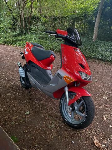 Aprilia sr50 2takt 50cc A klasse zeer goed staat!! ✅ beschikbaar voor biedingen