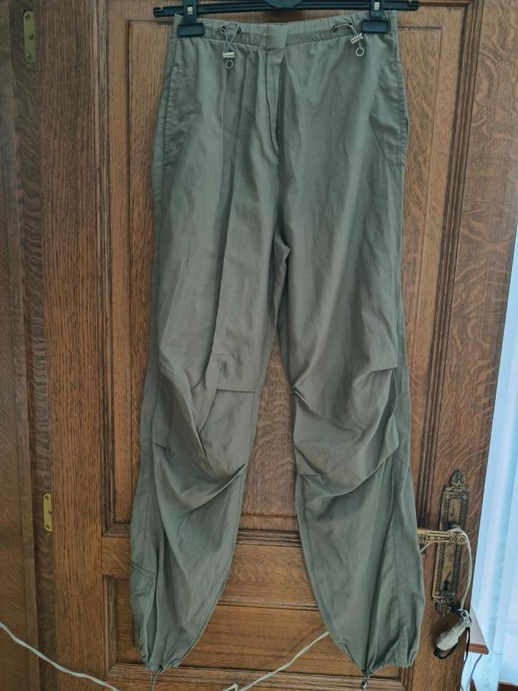 Broek - small, Kleding | Dames, Broeken en Pantalons, Maat 38/40 (M), Ophalen of Verzenden