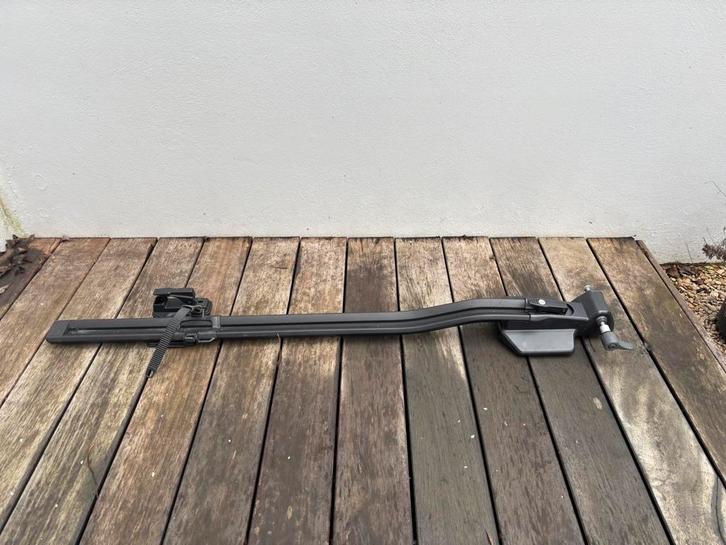 Thule FastRide fietsendrager, Fietsen en Brommers, Fietsaccessoires | Fietsenrekken, Gebruikt, Ophalen