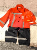 Brandweerpak (maat 104) met helm, Enlèvement ou Envoi, Comme neuf, 104 ou plus petit, Garçon ou Fille