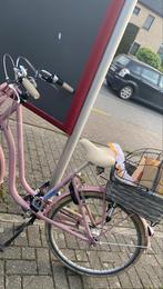 Mooie roze stads fiets met honden mandje, Fietsen en Brommers, Versnellingen, Zo goed als nieuw, Ophalen