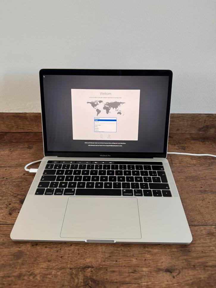 Apple MacBook Pro 13″ Touch Bar (2019), Computers en Software, Apple Macbooks, Gebruikt, MacBook, 13 inch, 3 tot 4 Ghz, 128 GB of minder