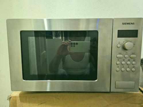 Siemens Microgolfoven AG817ALS, Elektronische apparatuur, Microgolfovens, Zo goed als nieuw, Tussenbouw, Microgolfoven, 45 tot 60 cm