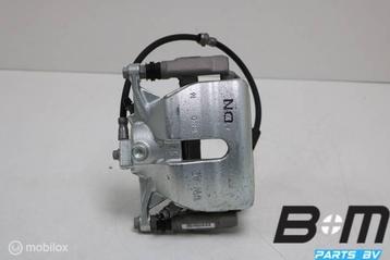 Remklauw linksvoor VW Passat B8 5Q0615105DN beschikbaar voor biedingen