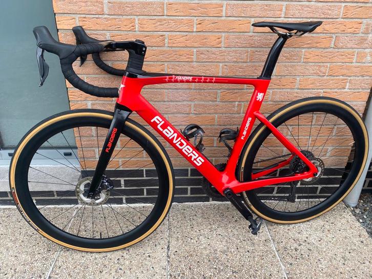 Flanders Aeroad Racing Team Bike Maat M, Fietsen en Brommers, Fietsen | Racefietsen, Ophalen