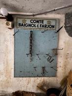 Panneau mural vintage perforé – Conté Baignol & Farjon, Ophalen of Verzenden