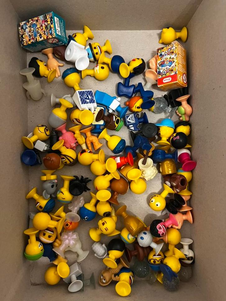 Emoji, Kinderen en Baby's, Speelgoed | Bouwstenen, Zo goed als nieuw, Ophalen