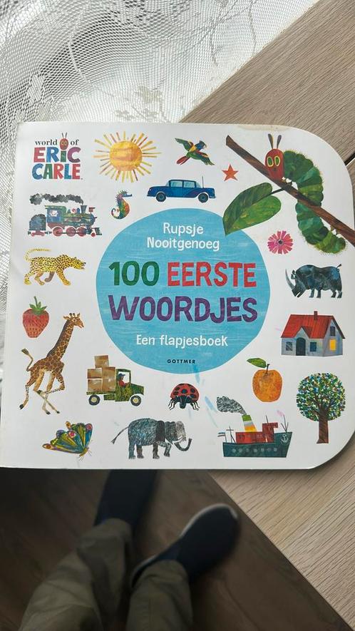 Eric Carle - Rupsje Nooitgenoeg 100 eerste woordjes, Boeken, Kinderboeken | Baby's en Peuters, Zo goed als nieuw, Ophalen