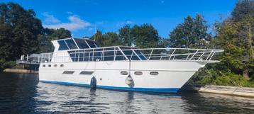Prachtige boot onlangs gerenoveerd  beschikbaar voor biedingen