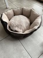 Kleine ronde mand.te Nazareth, Dieren en Toebehoren, Hondenmanden, Ophalen