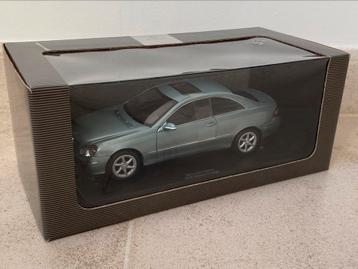 Kyosho Mercedes-Benz CLK-Klasse Coupé 1:18 NIEUW beschikbaar voor biedingen