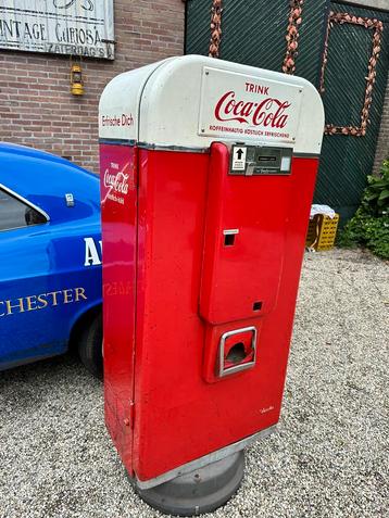 Coca-Cola vendingmachine v80 bottlemachine automaat 
