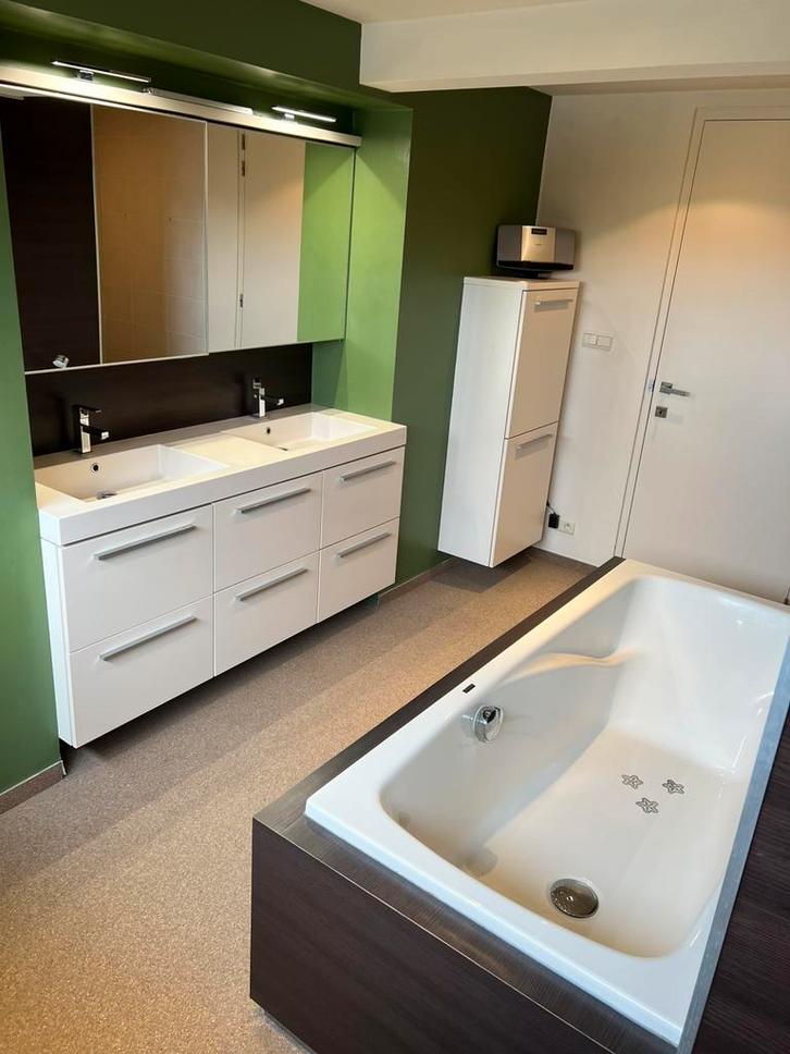 Badkamer Detremmerie, Huis en Inrichting, Badkamer | Complete badkamers, Gebruikt, Met bad, Ophalen