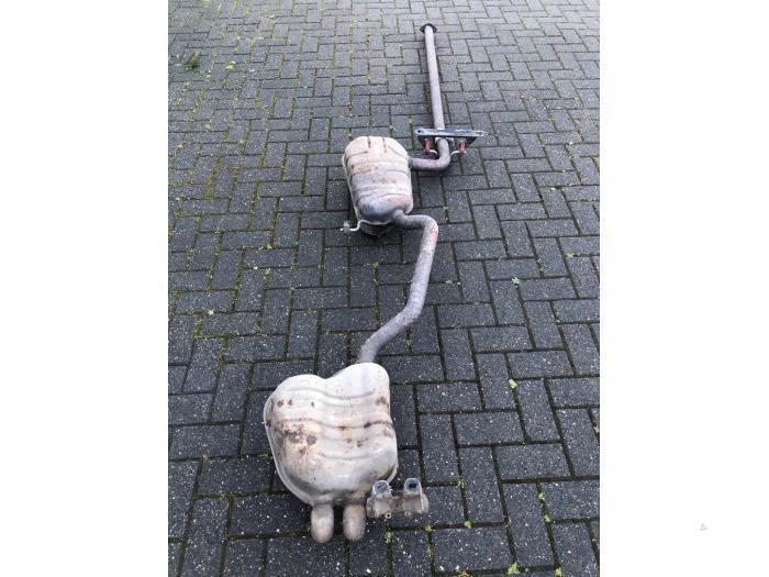 Uitlaat Midden + Einddemper van een Volkswagen Golf, Auto-onderdelen, Uitlaatsystemen, Volkswagen, Gebruikt, 3 maanden garantie