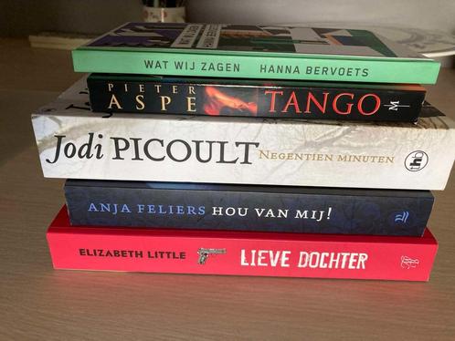 Pakket thrillers 5 stuks, Boeken, Thrillers, Gelezen, Ophalen of Verzenden